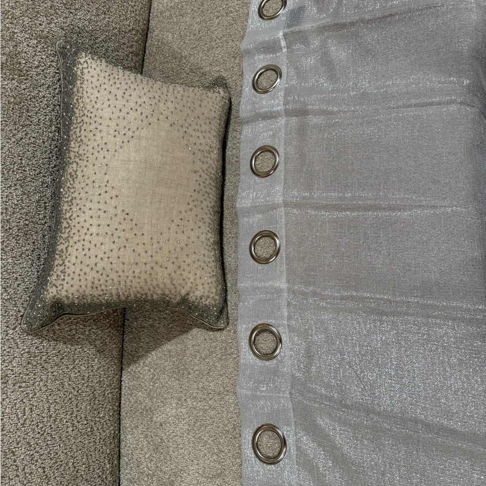 Silver sparkling Grommet Curtains - Picture 9 of 14